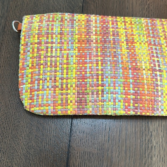 Vibrant Multicolor Woven Clutch with Orange Detail - Picture 5 of 9